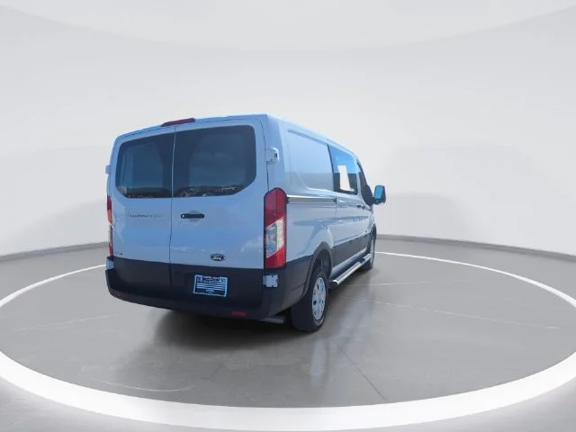Used 2025 White Ford Base image 8