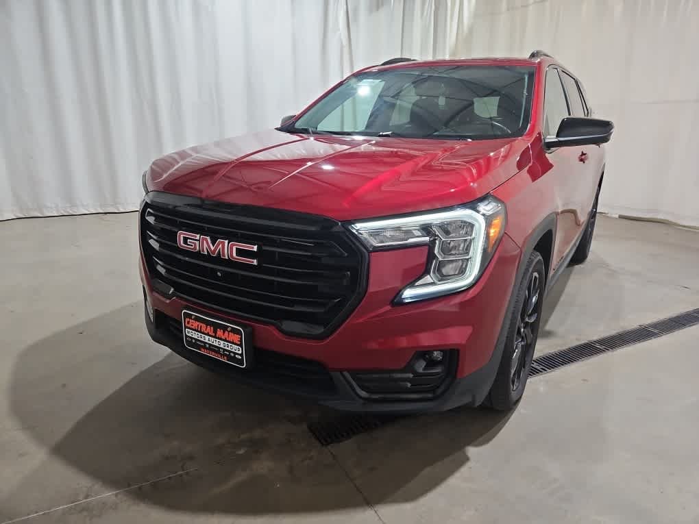 2023 GMC Terrain SLT