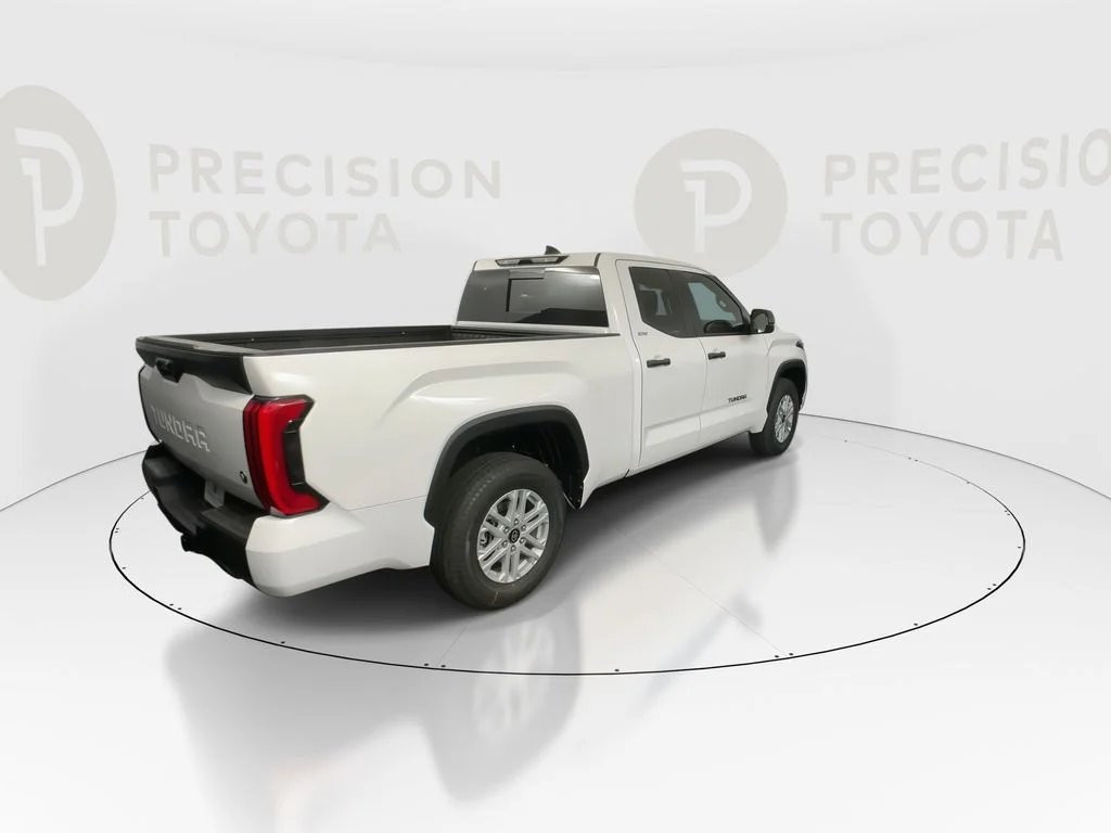 New 2026 Ice Cap Toyota SR5 image 18