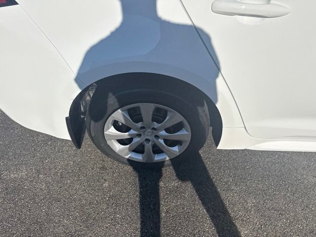 Used 2026 White Toyota LE image 9