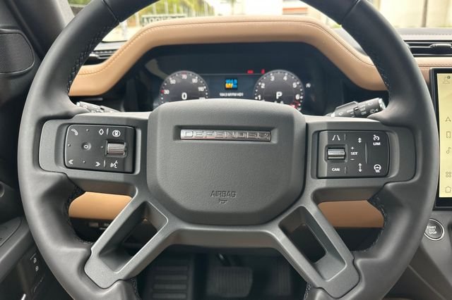 New 2026 Woolstone Green Land Rover S image 23