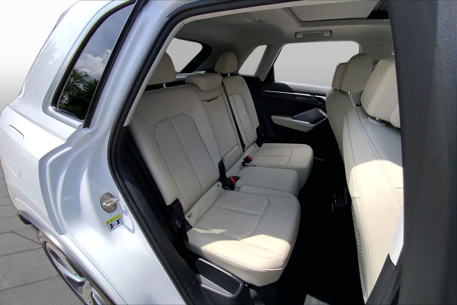 Used 2020 Glacier White Metallic Audi S line Premium Plus image 21