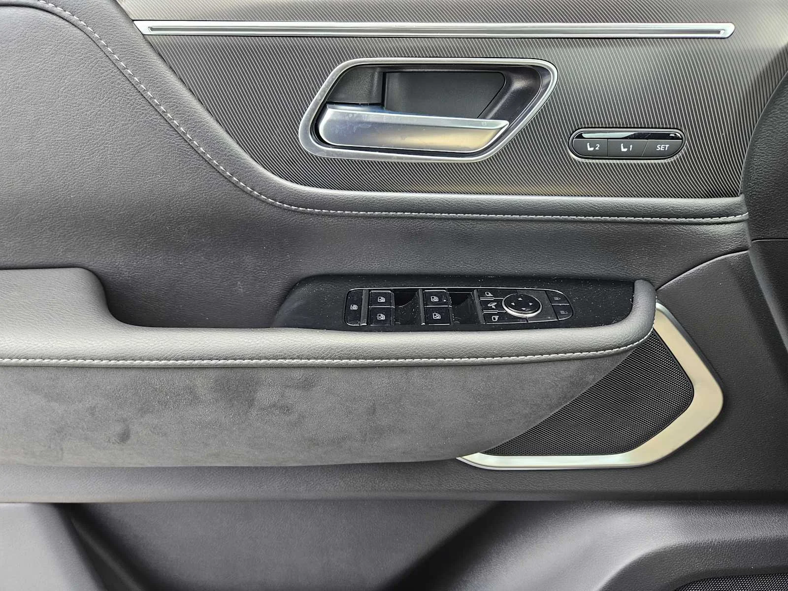 2026 INFINITI QX80 Luxe - Photo 17