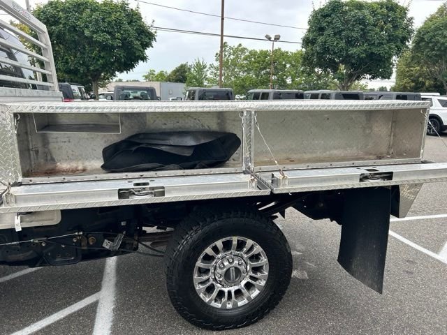 Used 2021 White Ford XL image 15