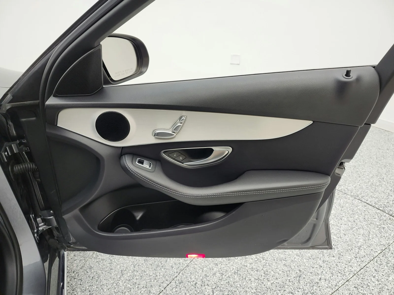Used 2018 Selenite Grey Metallic Mercedes-Benz C 350e Sedan image 22