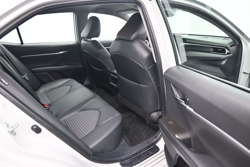 Used 2023 White Toyota SE image 12