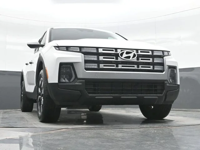New 2026 White Hyundai SE image 22