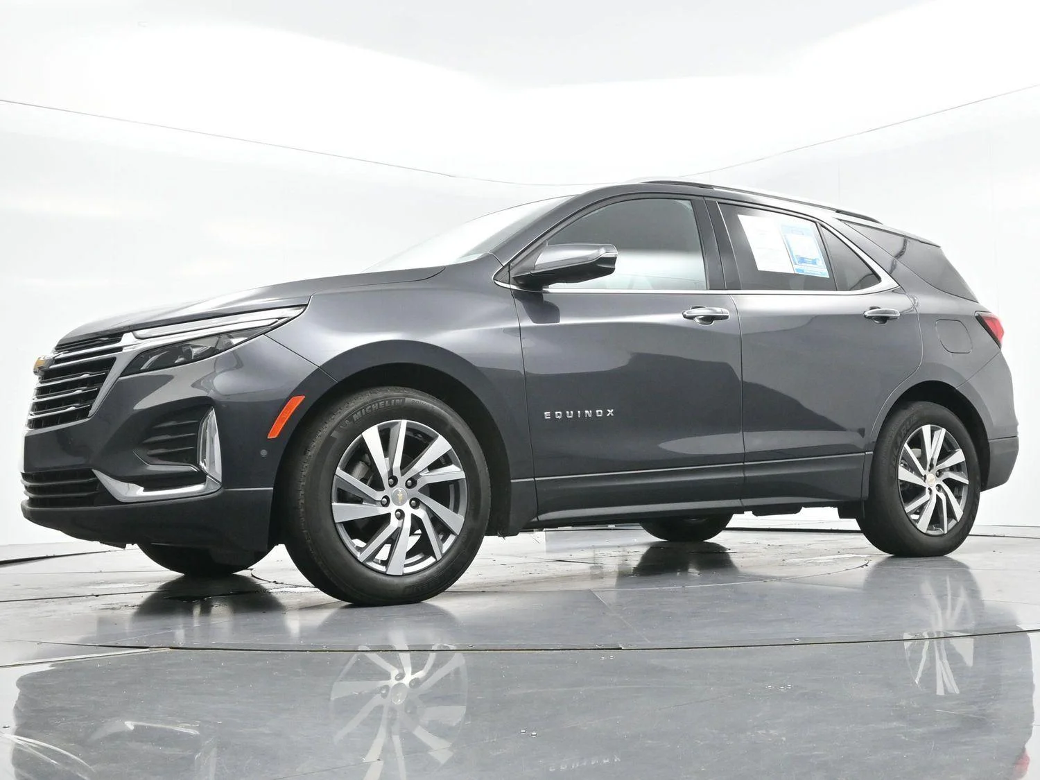 Used 2022 Iron Gray Metallic Chevrolet Premier image 52