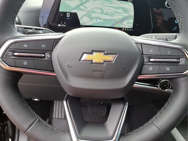 New 2027 Mosaic Black Metallic Chevrolet LT image 11