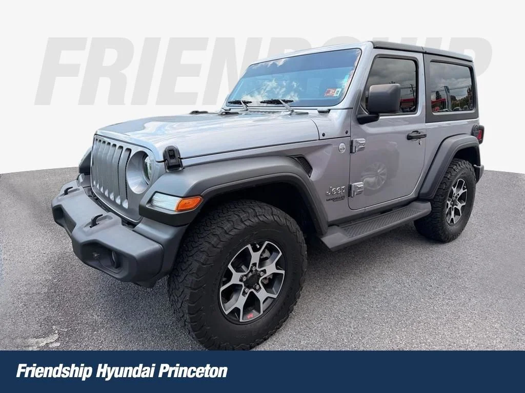 Used 2019 Silver Jeep Sport S image 1