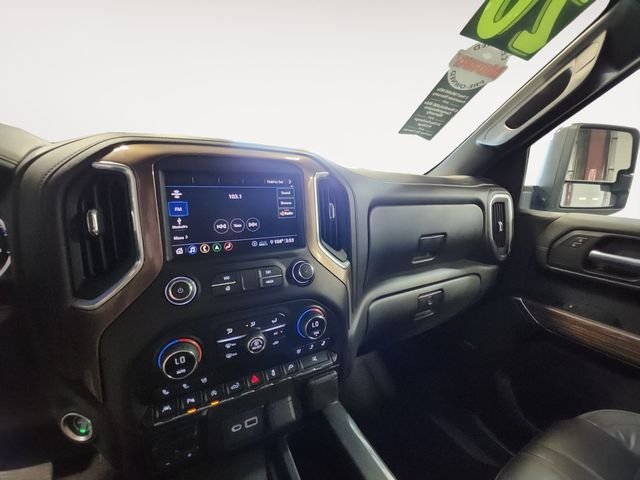 Used 2020 Beige Chevrolet High Country image 10