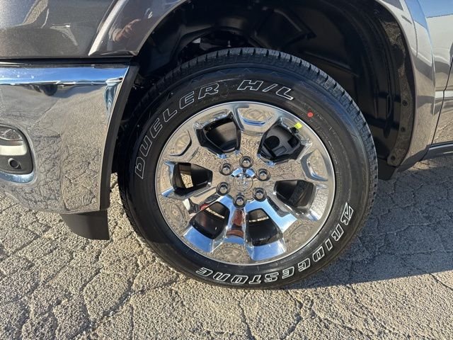 New 2026 Granite Crystal Metallic Clear-Coat Exterior Paint RAM Big Horn/Lone Star image 15