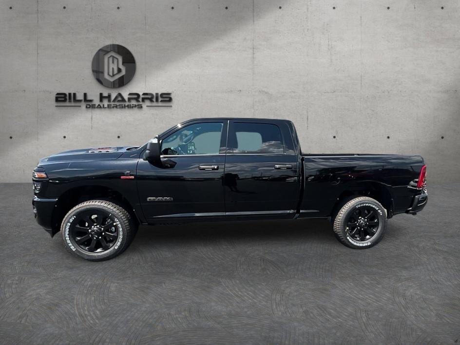 New 2026 Diamond Black Crystal Pearl-Coat Exterior Paint RAM Big Horn image 9
