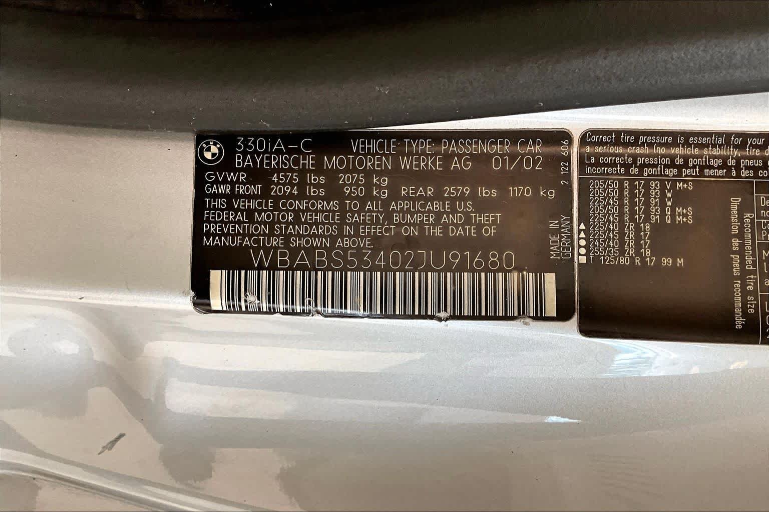 Used 2002 Titanium Silver Metallic BMW 330Ci image 29