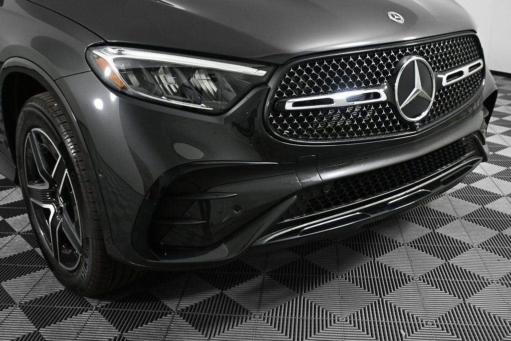 New 2025 Graphite Grey Metallic Mercedes-Benz GLC 300 image 64