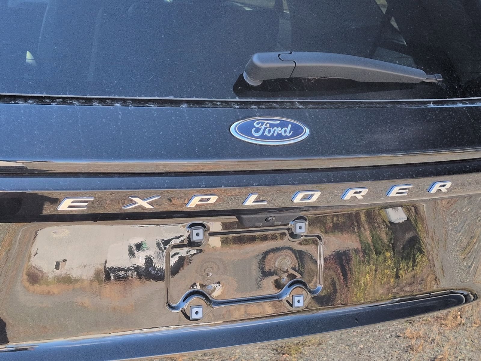 2026 Ford Explorer Active - Photo 13