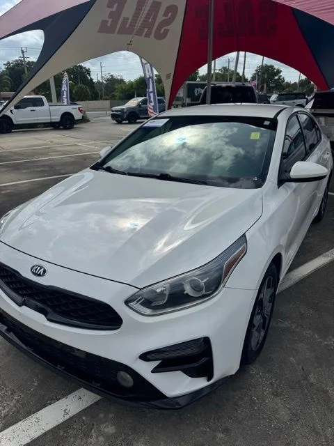 2020 Kia Forte LXS AT's photo