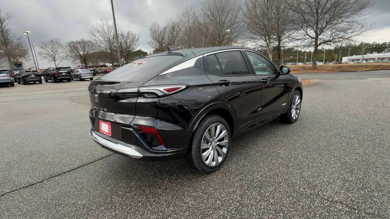 New 2026 Ebony Twilight Metallic Buick Avenir image 8