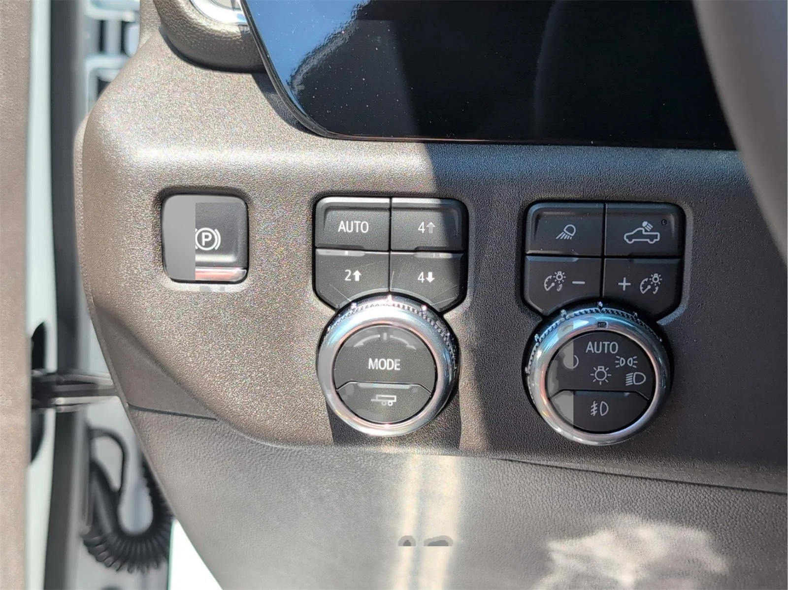 New 2026 Summit White GMC SLT image 14