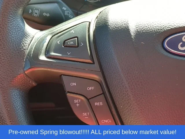 Used 2020 Black Ford SE image 26
