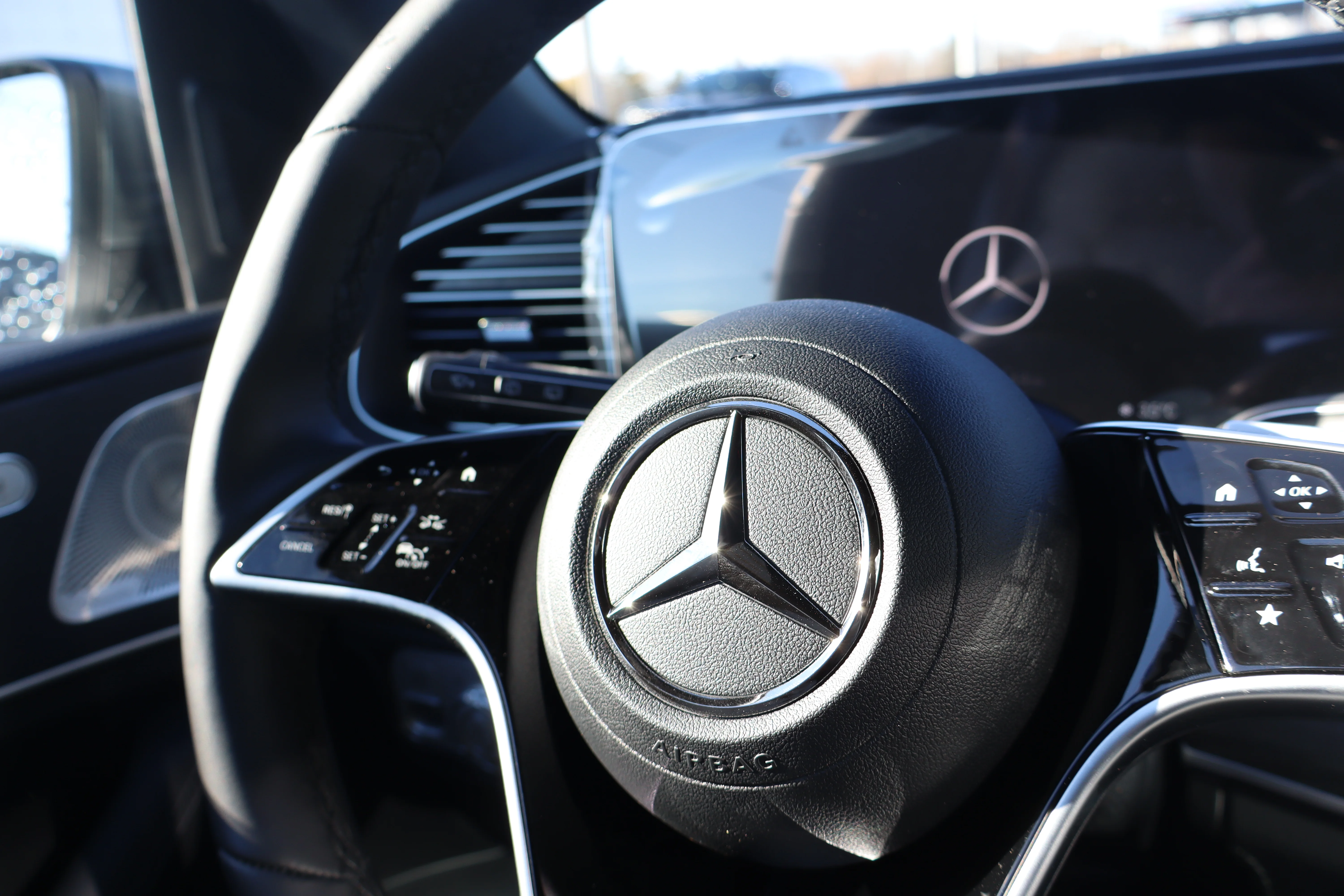 New 2026 Grey Mercedes-Benz Gle 350 4matic Suv image 12