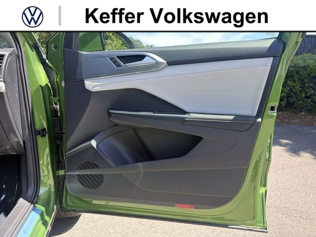 New 2026 Green Volkswagen 1.5T SEL image 32