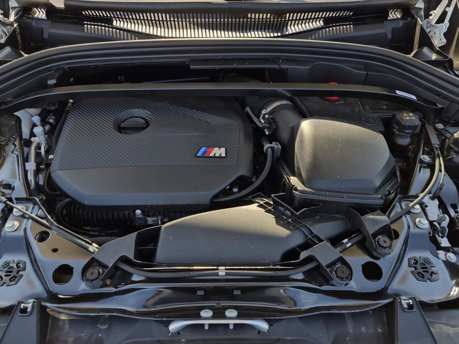 Certified Used 2026 Alpine White BMW M35i image 11