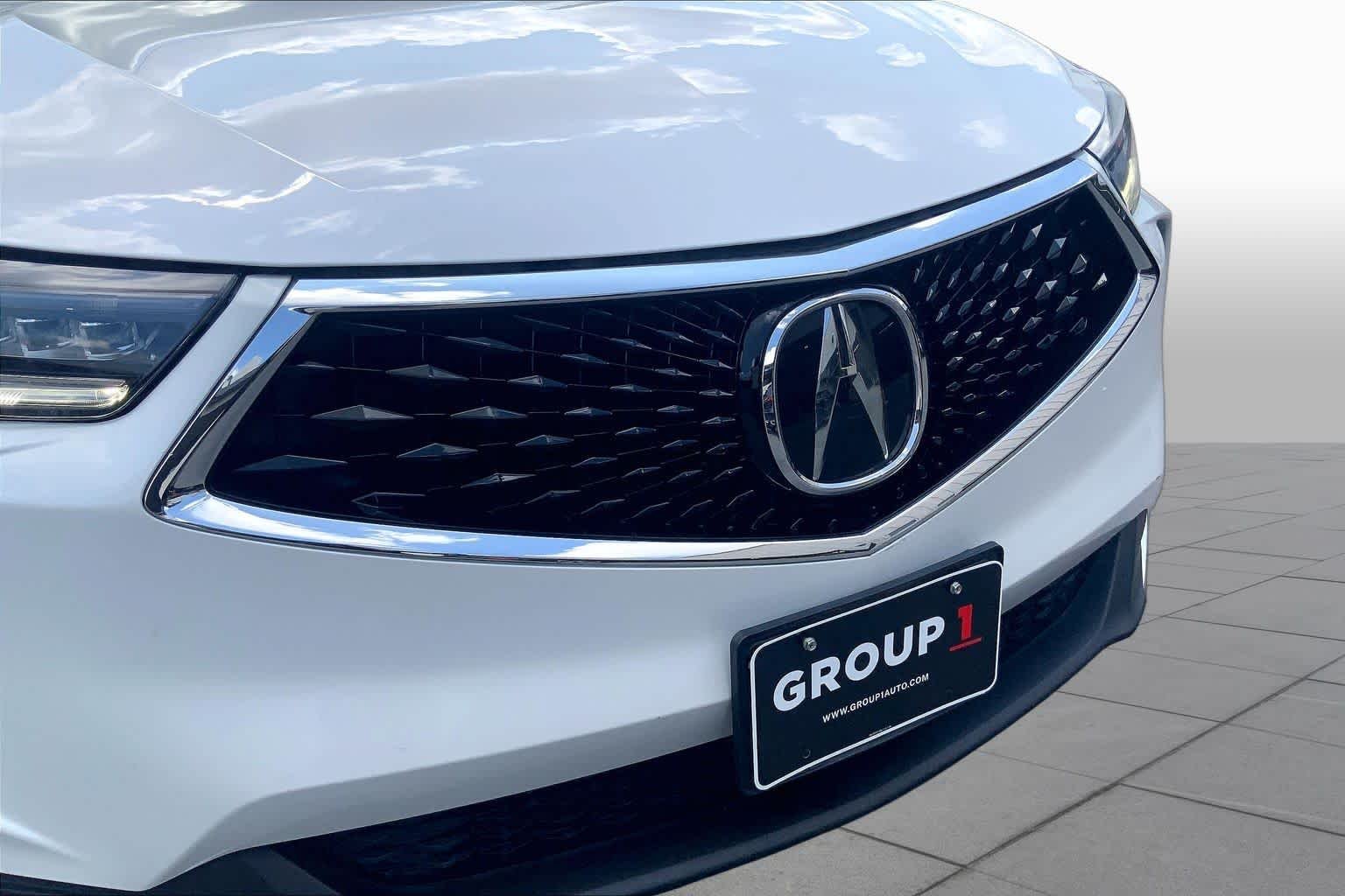 Used 2024 Platinum White Pearl Acura  image 30