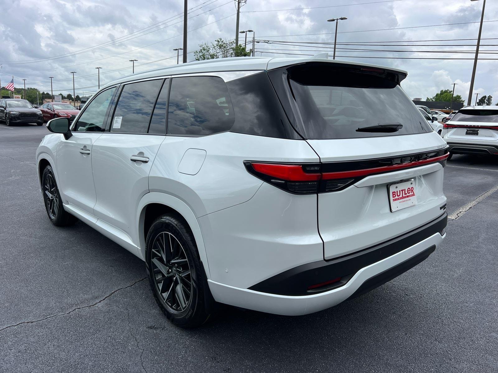 New 2026 Wind Chill Pearl Lexus PREMIUM AWD image 7