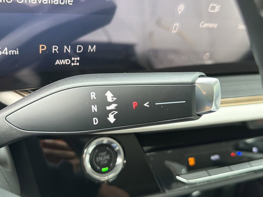 New 2026 Iridescent White Tricoat Buick Avenir image 29