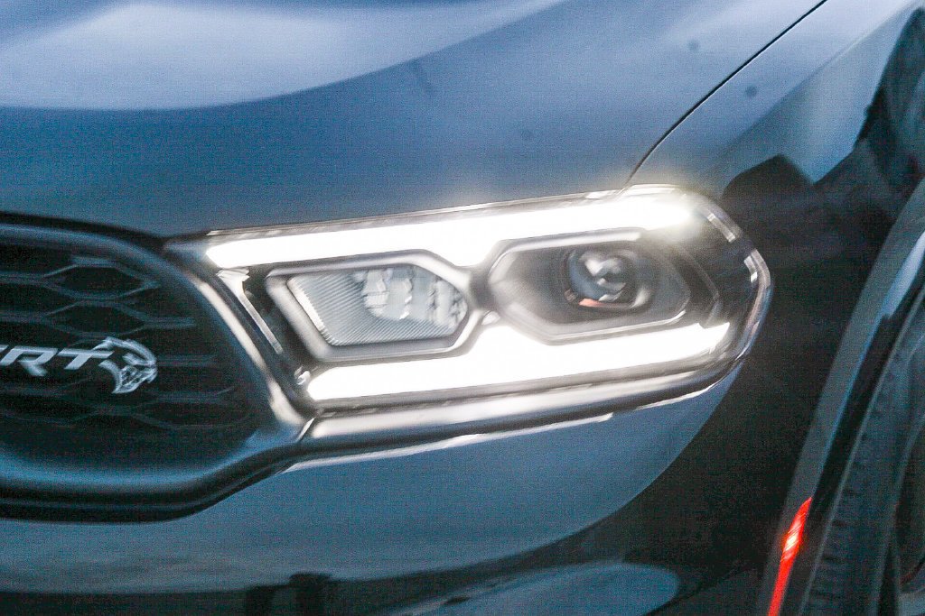 New 2026 DB Black Clearcoat Dodge SRT Hellcat Jailbreak image 5