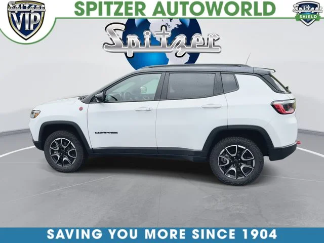 2025 Jeep Compass Trailhawk - Photo 6