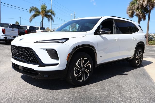 New 2026 Summit White Buick Sport Touring image 4