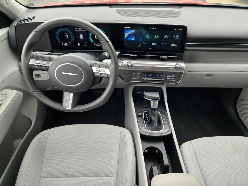 Used 2026 Orange Hyundai SEL Sport image 17