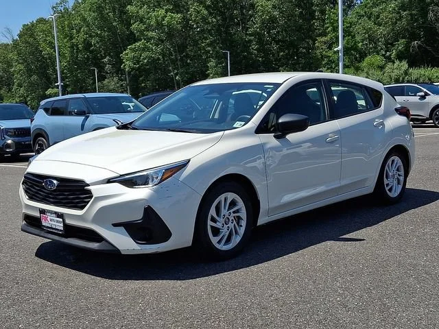 Used 2024 White Subaru  image 4