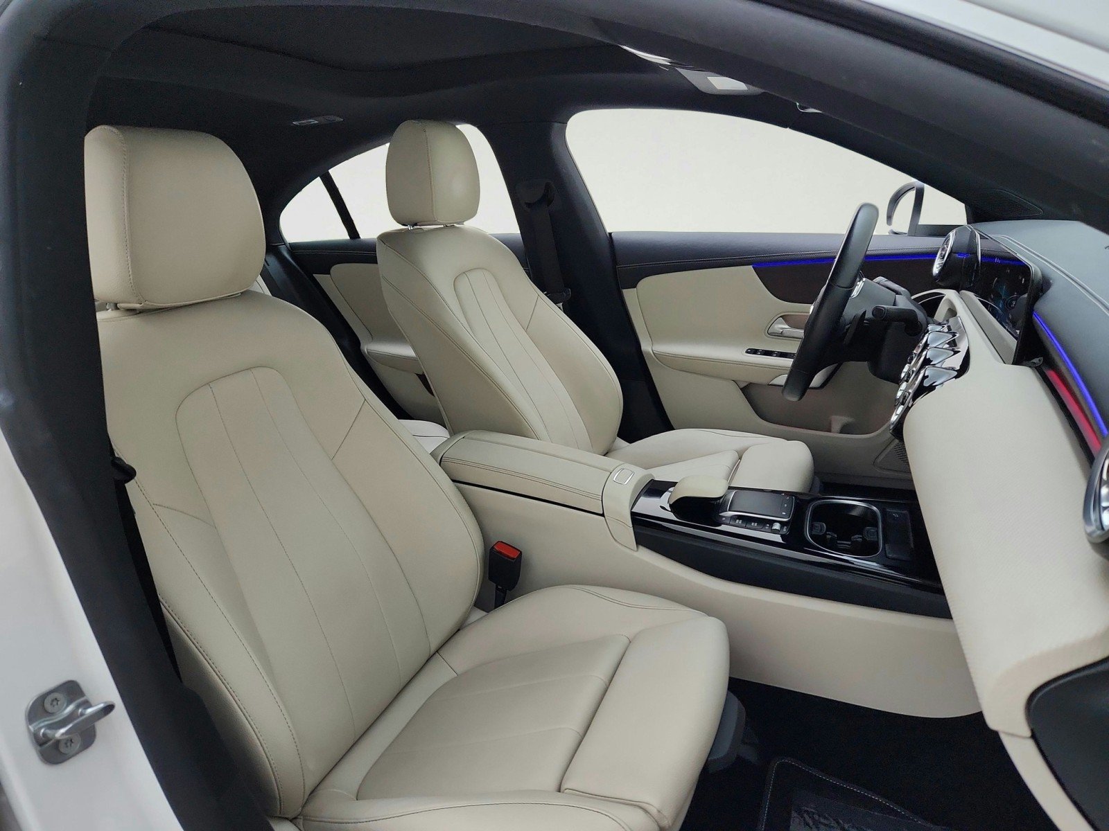 Certified Used 2023 Polar White Mercedes-Benz CLA 250 image 31