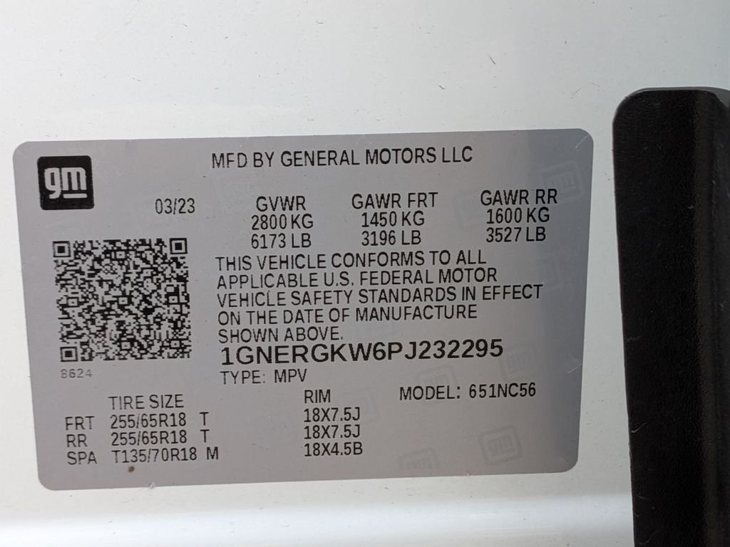 Used 2023 White Chevrolet LT image 30