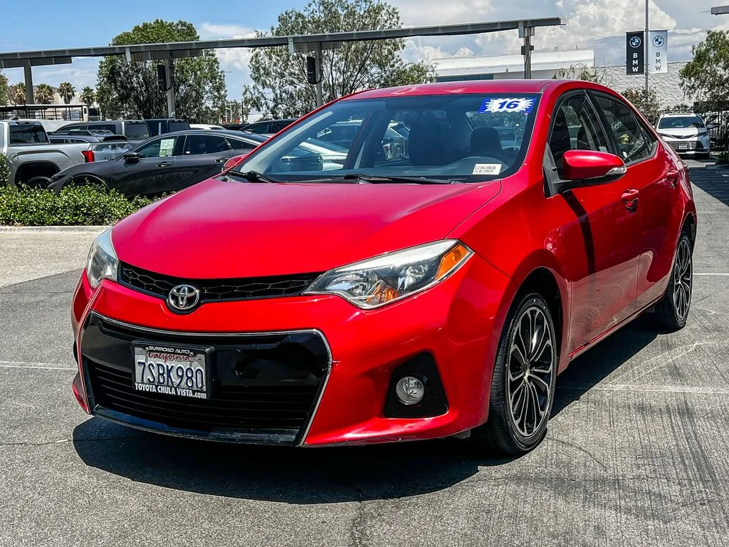 Used 2016 Red Toyota S Plus image 3