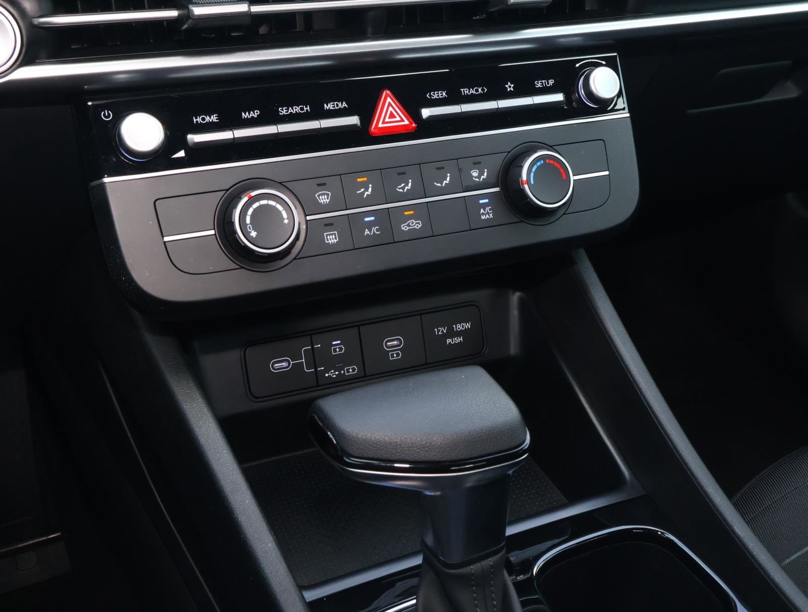 2026 Hyundai Santa Cruz SE - Photo 24