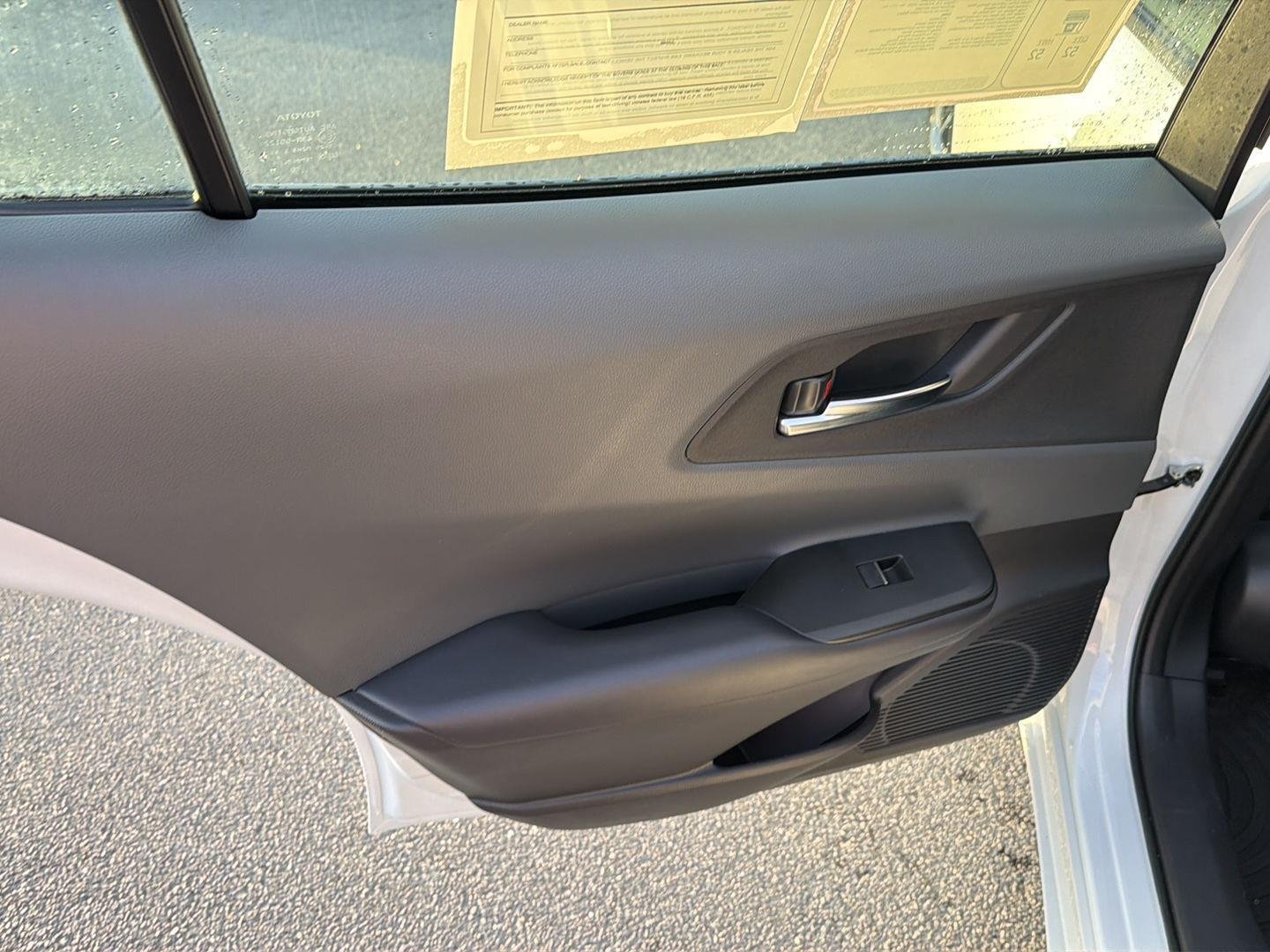 Certified Used 2025 Wind Chill Pearl Toyota XLE image 17