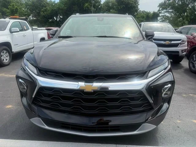 Used 2024 Black Chevrolet 2LT image 2