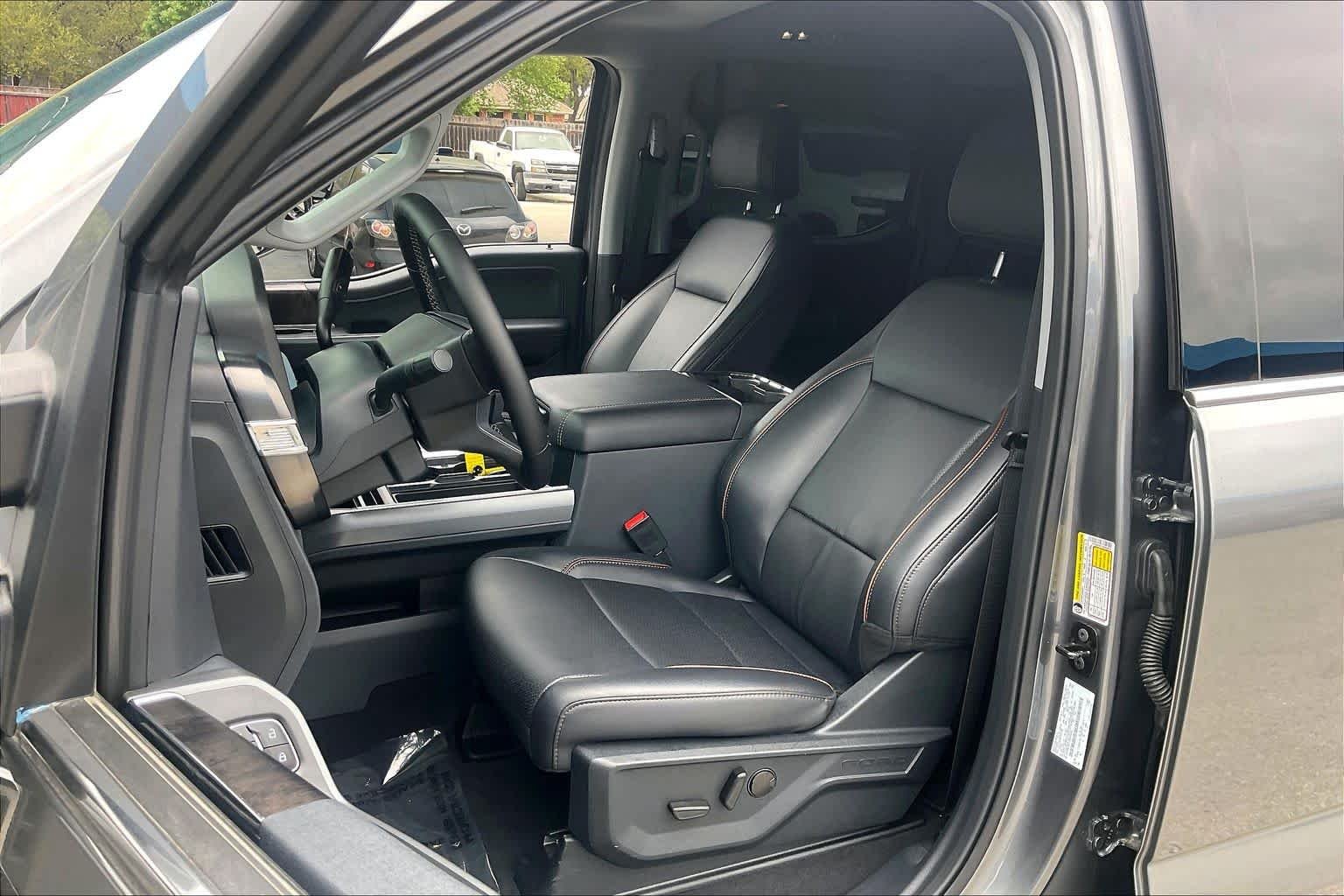 2025 Ford F-250 Super Duty Lariat - Photo 16
