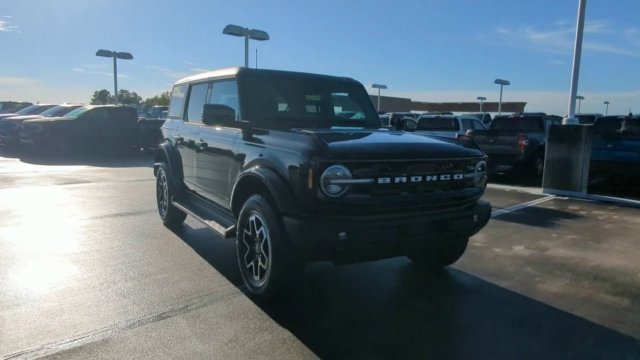 New 2026 Shadow Black Ford Outer Banks® image 71