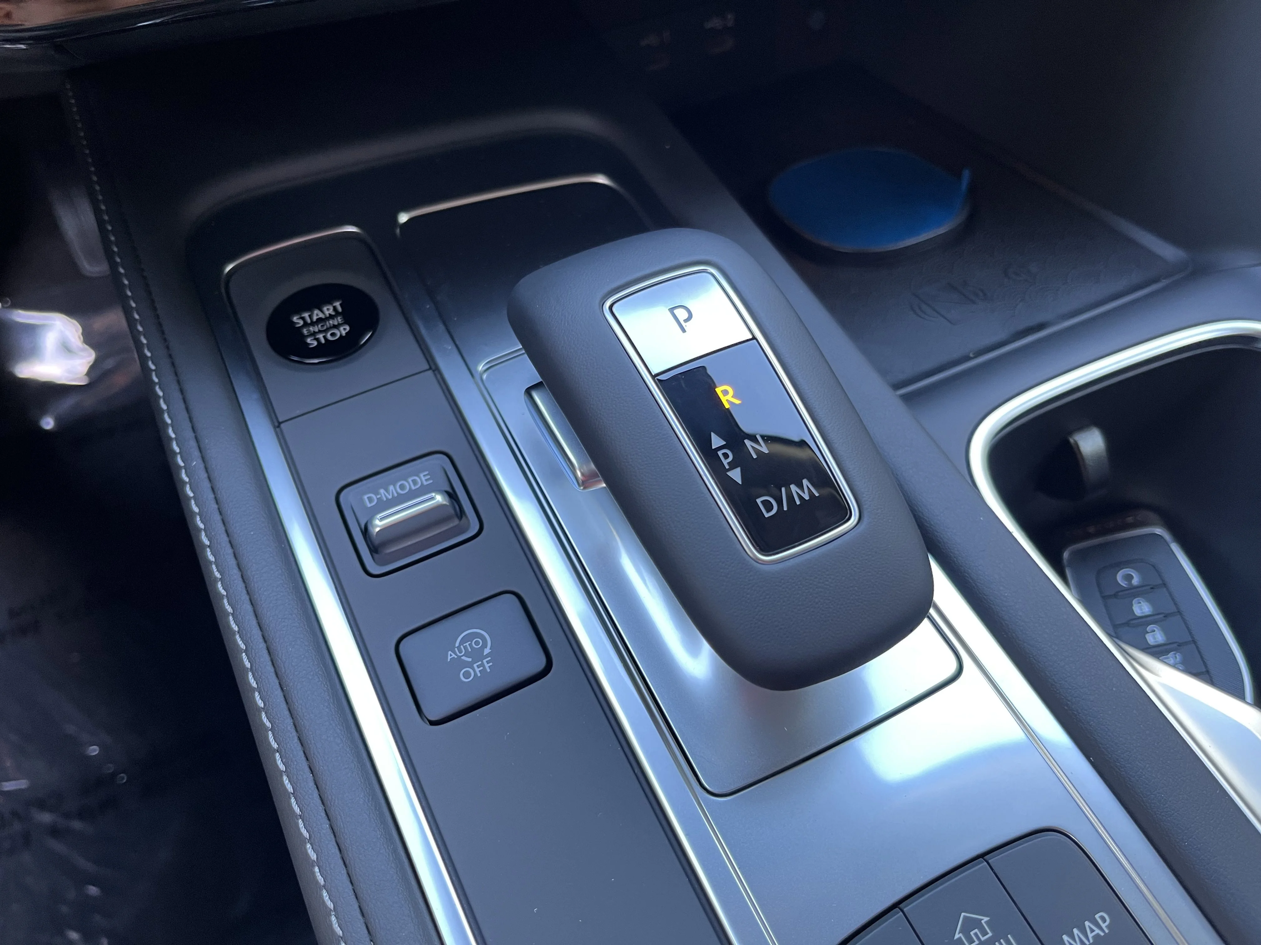 New 2027 Graphite Shadow INFINITI LUXE image 27
