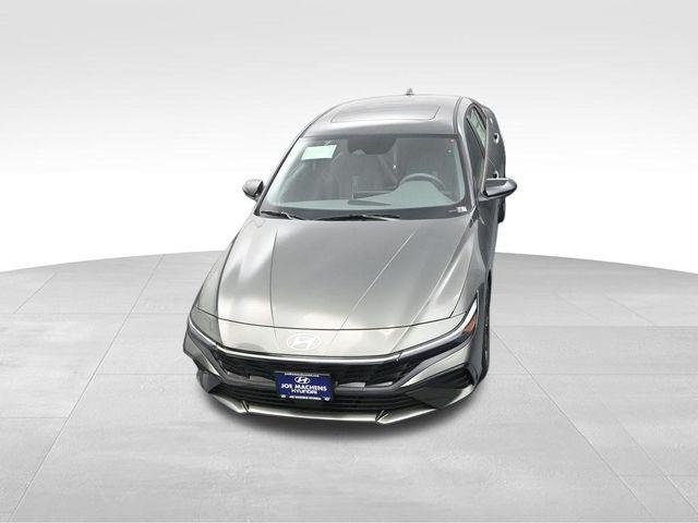 New 2026 Gray Hyundai SEL Sport Premium image 23