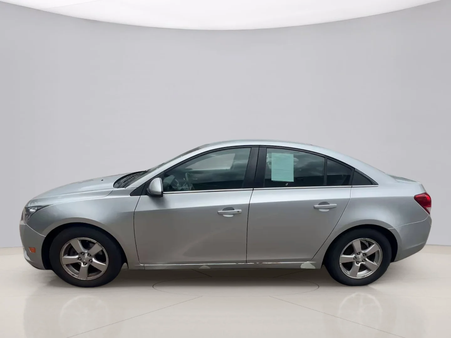 Used 2014 Silver Chevrolet 1LT image 2