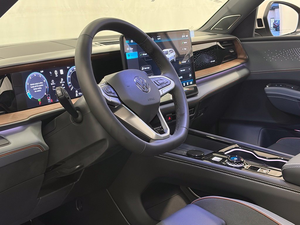 New 2027 Sandstone Volkswagen 2.0T SEL image 17