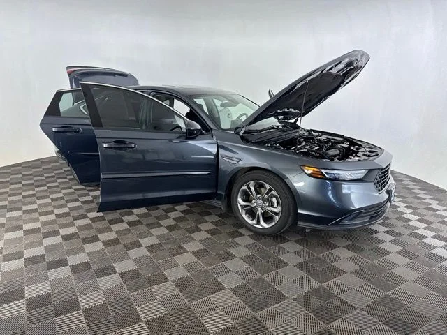 Used 2024 Gray Honda EX image 15