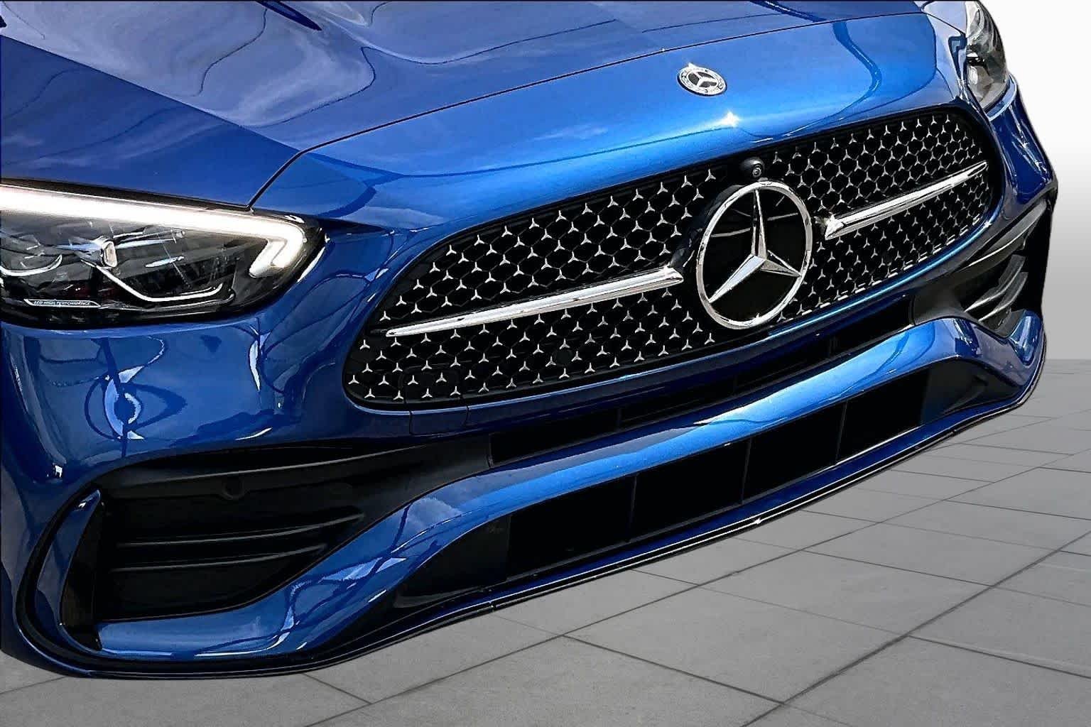 Certified Used 2025 Starling Blue Metallic Mercedes-Benz C 300 image 30