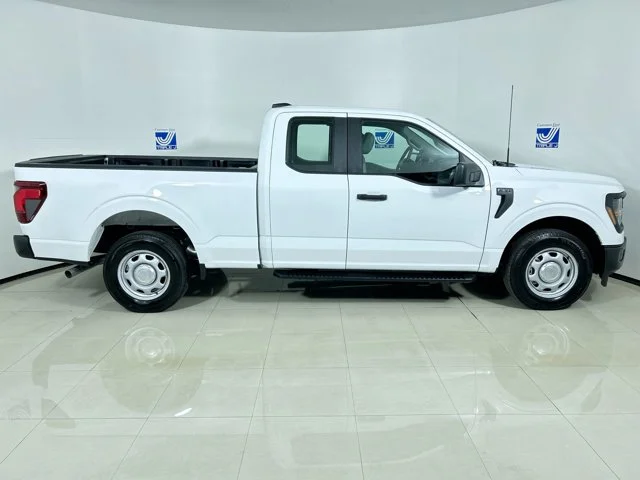 New 2025 OXFORD WHITE Ford XL image 6